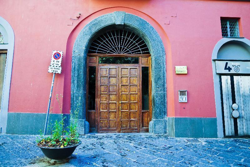 Bed And Travel Apartment Dogana Regia 15 Salerno Esterno foto