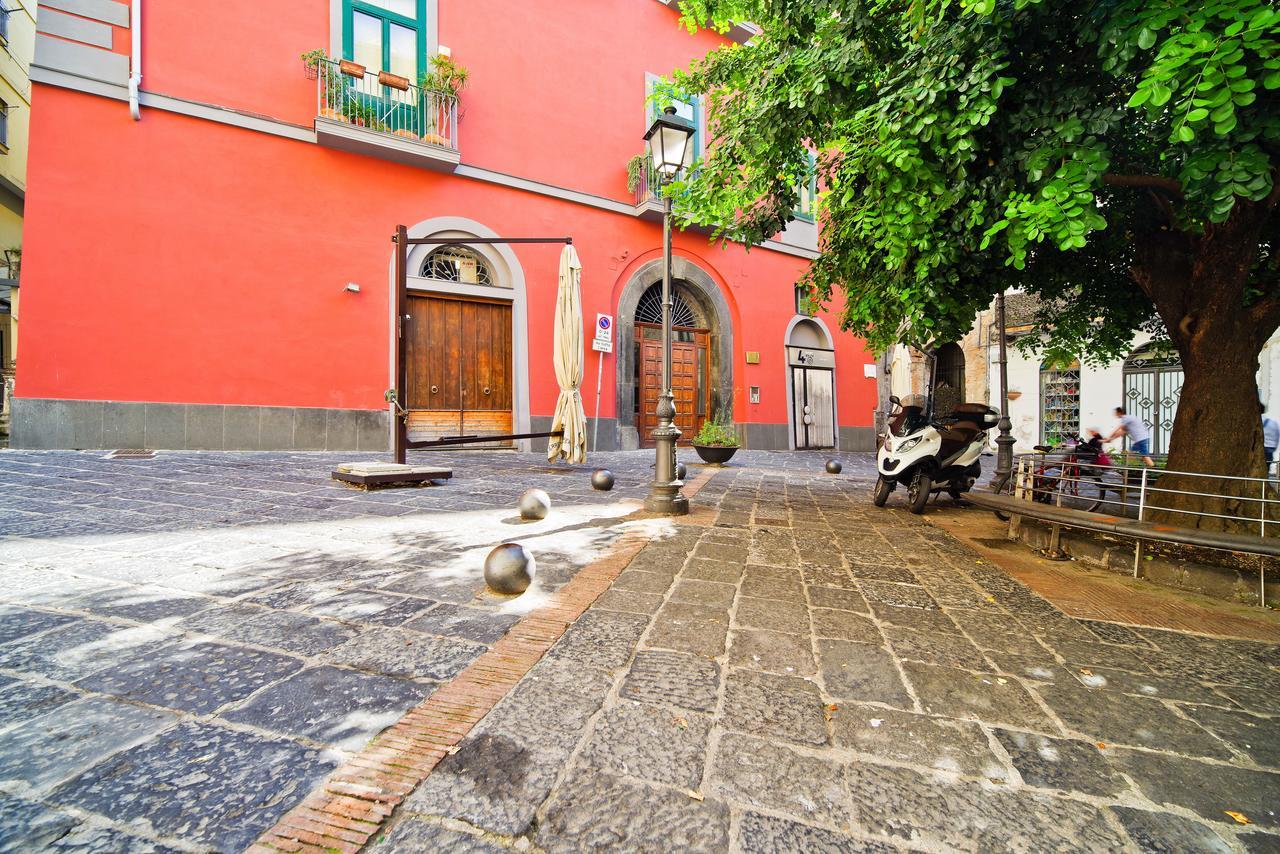 Bed And Travel Apartment Dogana Regia 15 Salerno Esterno foto